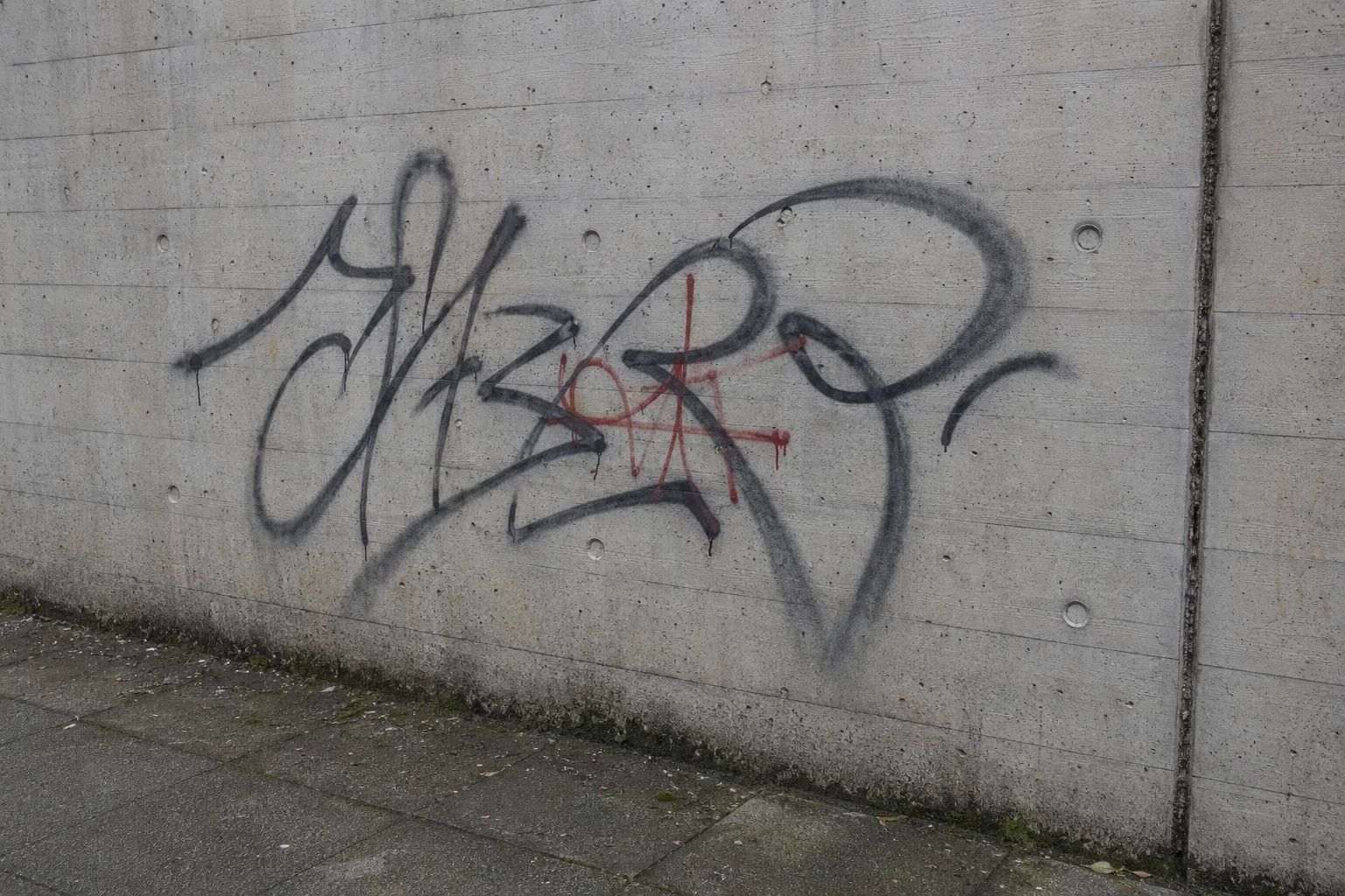 Friedrichshain vor Graffitientfernung