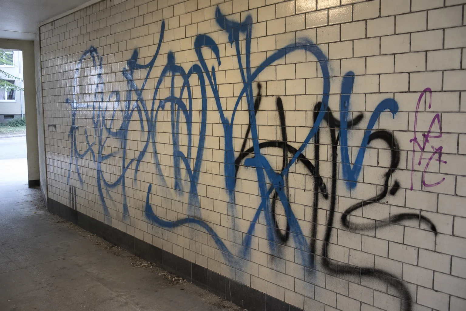 Steglitz vor Graffitientfernung