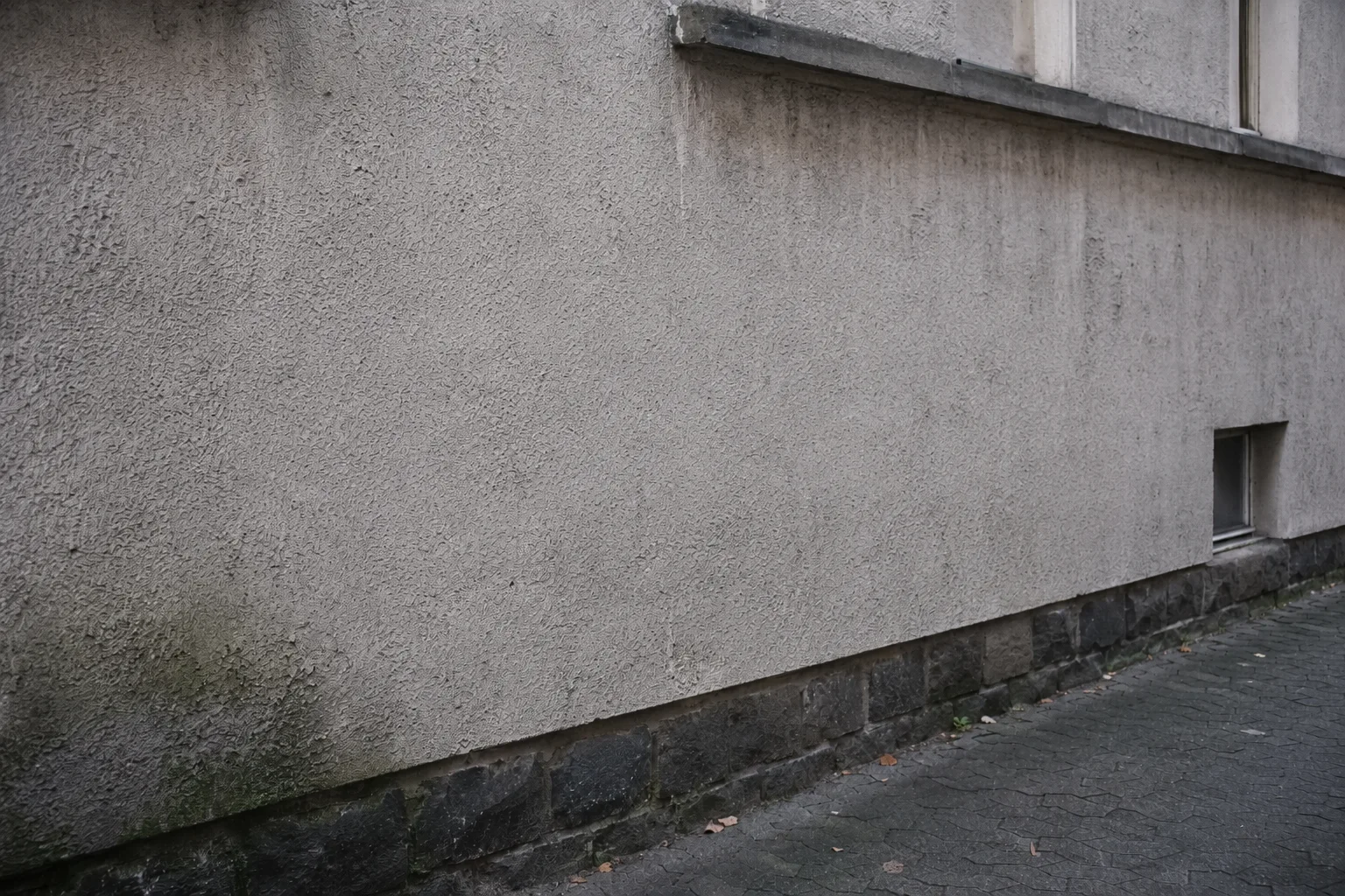 Mitte nach Graffitientfernung